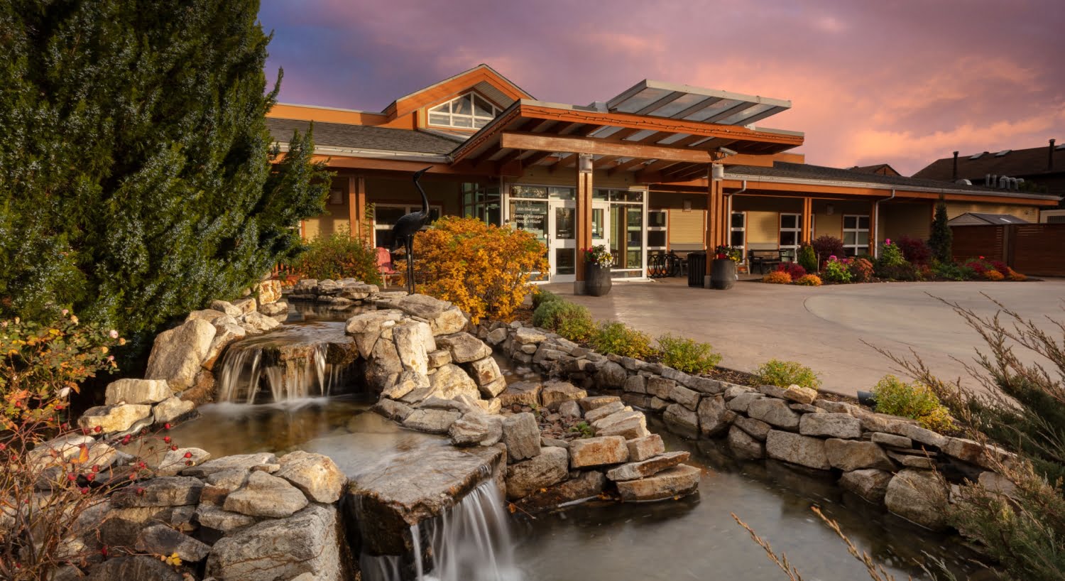 Kelowna Hospice House Calm, Graceful, Dignified